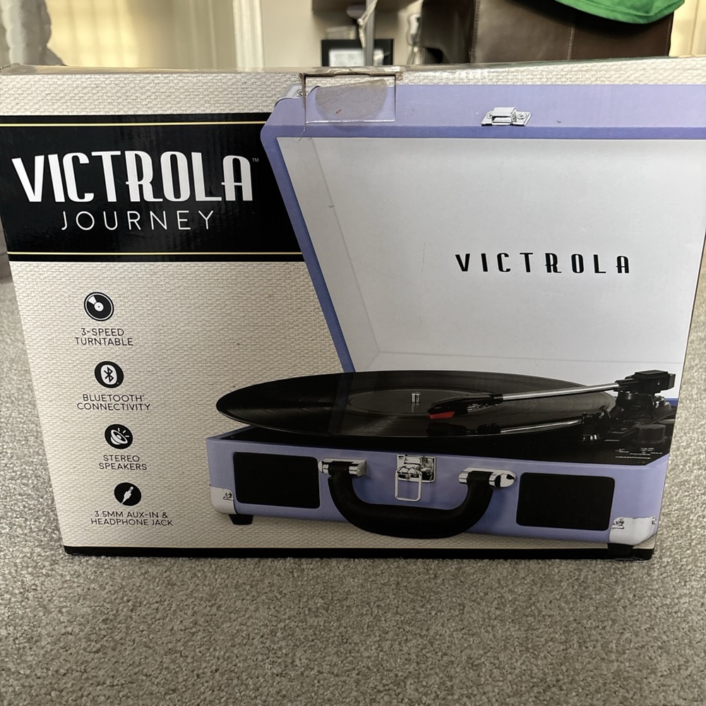 Victrola Journey 3-Speed Turntable - Purple